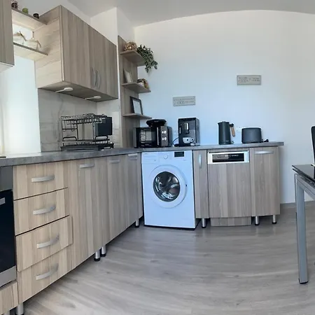 Valuri Si Nisip Apartment *